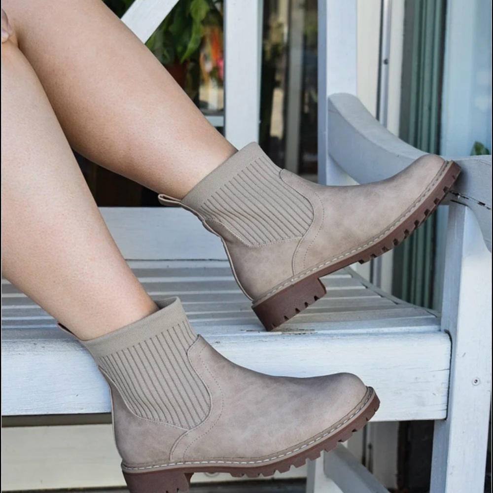 Corkys Cabin Fever Ankle Boots. New with box